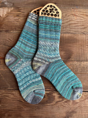 Unique Alpaca Socks, Vibrant Colors and Patterns for Ultimate Comfort, Ideal Gift for Friends & Family Who Love Cozy Wear