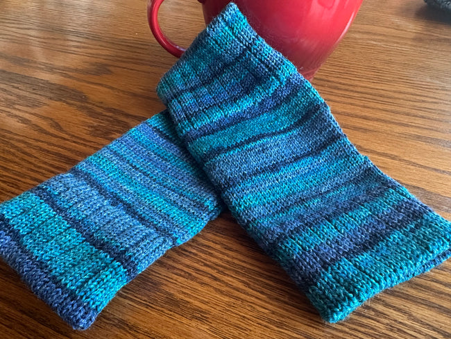 Colorful Custom Dyed Wool Texting Gloves, Handknit Winter Warmers for Smartphone Use, Perfect Gift Idea for Her Hover Image