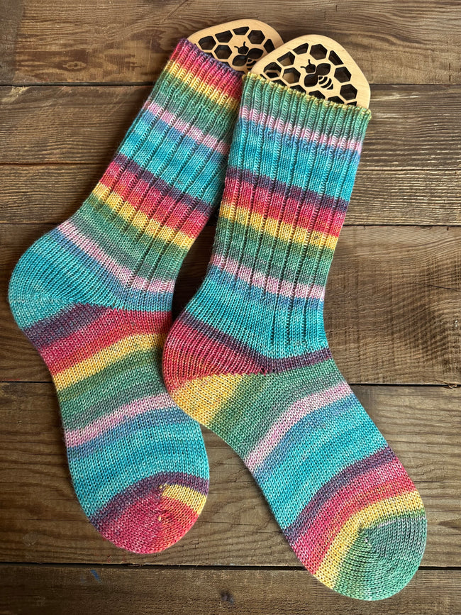 Merino Wool  Socks, HandMade, Luxurious Softness for Cold Weather, Thoughtful Gift for Loved Ones Hover Image