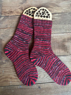 Luxurious and fun socks for comfort at home, Colorful alpaca socks, ideal gift for sock lovers and nature enthusiasts