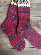 Luxurious and fun socks for comfort at home, Colorful alpaca socks, ideal gift for sock lovers and nature enthusiasts