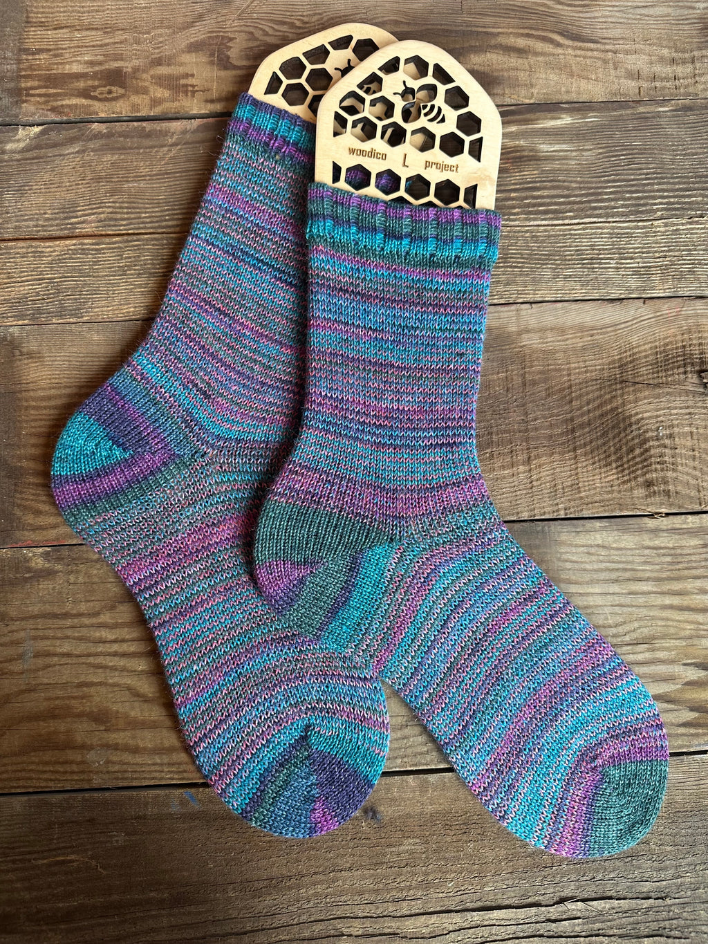 Colorful alpaca socks, luxurious and fun socks for comfort at home, ideal gift for sock lovers and nature enthusiasts