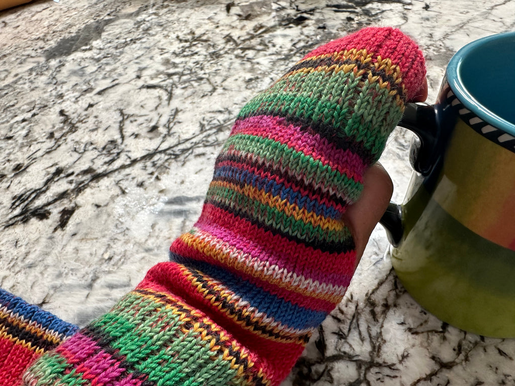 Handknit Texting Gloves, Beautifully Crafted Wool Fingerless Mitts for Comfortable Phone Use, Ideal Holiday Gift