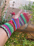 Handknit Texting Gloves, Beautifully Crafted Wool Fingerless Mitts for Comfortable Phone Use, Ideal Holiday Gift