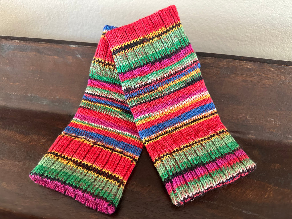 Handknit Texting Gloves, Beautifully Crafted Wool Fingerless Mitts for Comfortable Phone Use, Ideal Holiday Gift