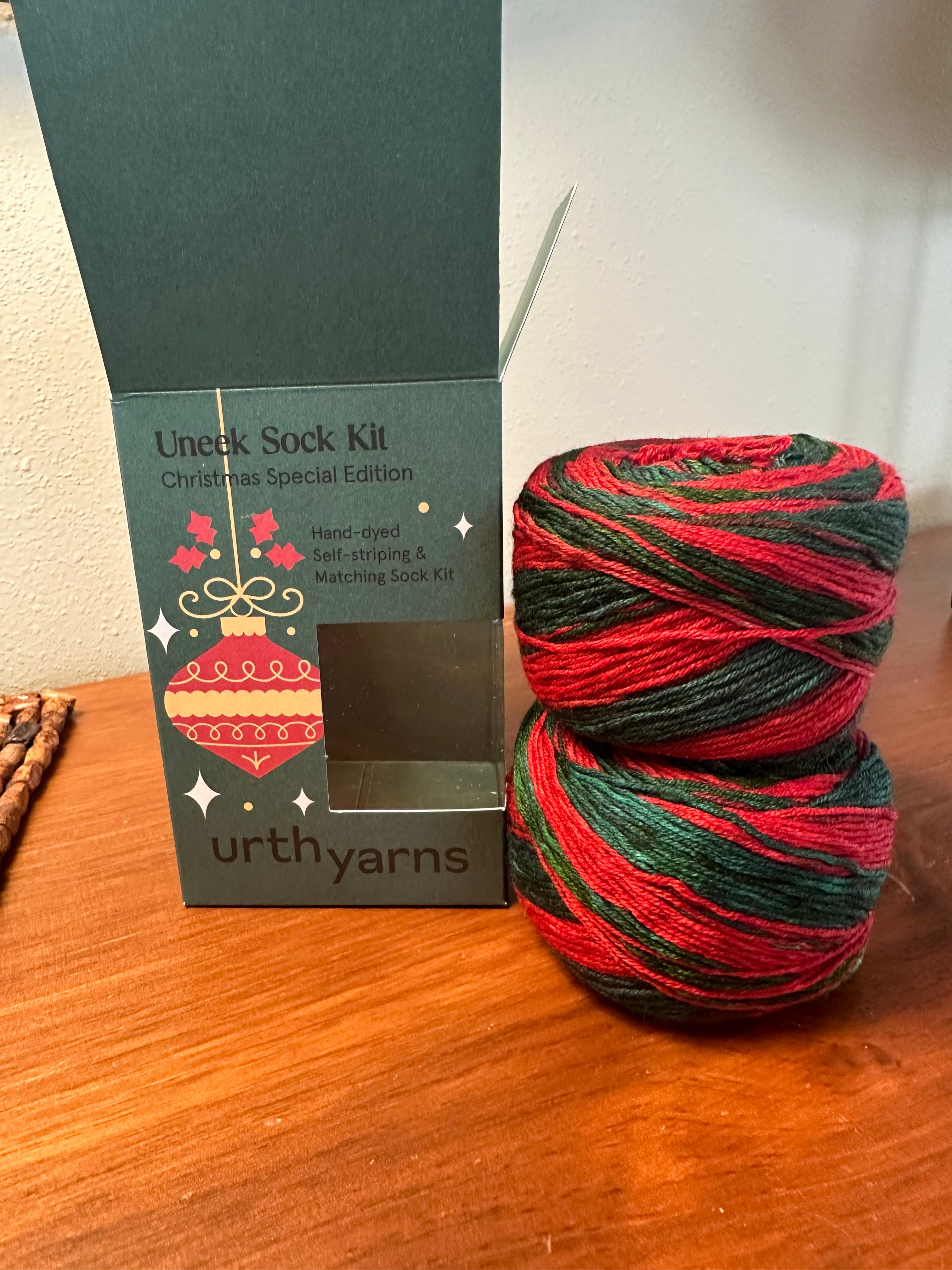 Uneek Sock Kit, Christmas Colorful, Sock Pattern Included