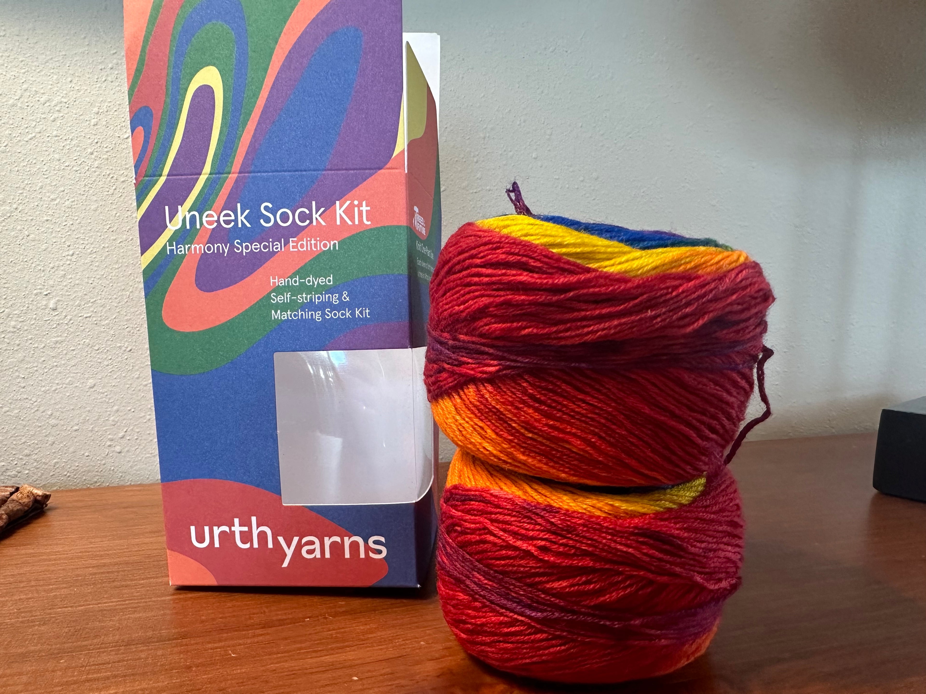 Uneek Sock Kit Harmony, Bold Colorful