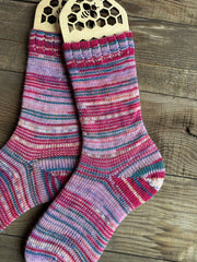 Colorful alpaca socks, luxurious and fun socks for comfort at home, ideal gift for sock lovers and nature enthusiasts