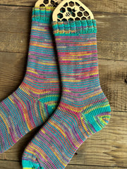 Unique Alpaca Socks, Vibrant Colors and Patterns for Ultimate Comfort, Ideal Gift for Friends & Family Who Love Cozy Wear