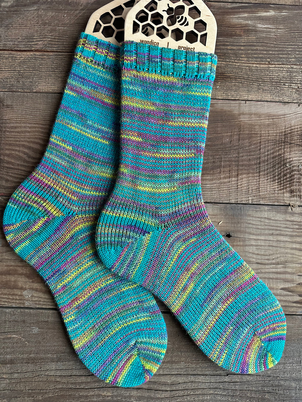 Colorful alpaca socks, luxurious and fun socks for comfort at home, ideal gift for sock lovers and nature enthusiasts