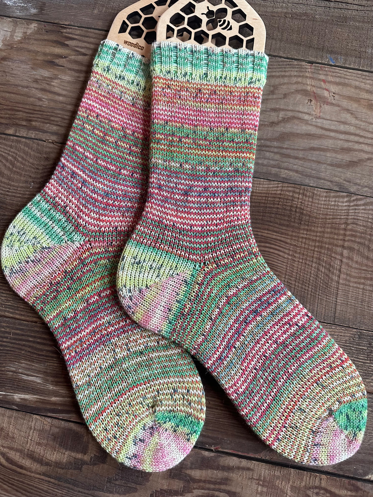 Colorful alpaca socks, luxurious and fun socks for comfort at home, ideal gift for sock lovers and nature enthusiasts