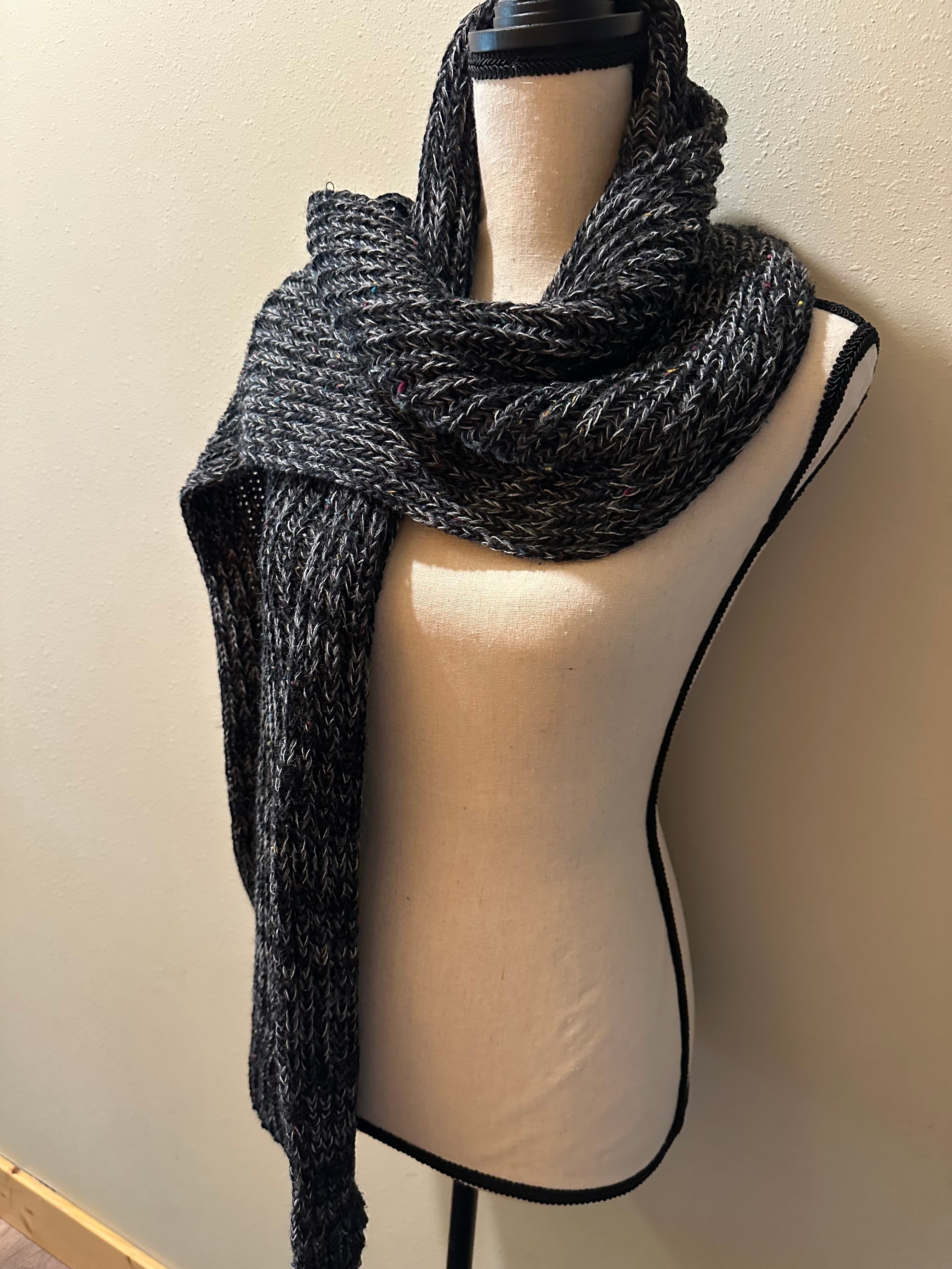 Knitted Scarf - Cozy Handcrafted Knitwear for Winter Warmth - Perfect Gift for Her or Him