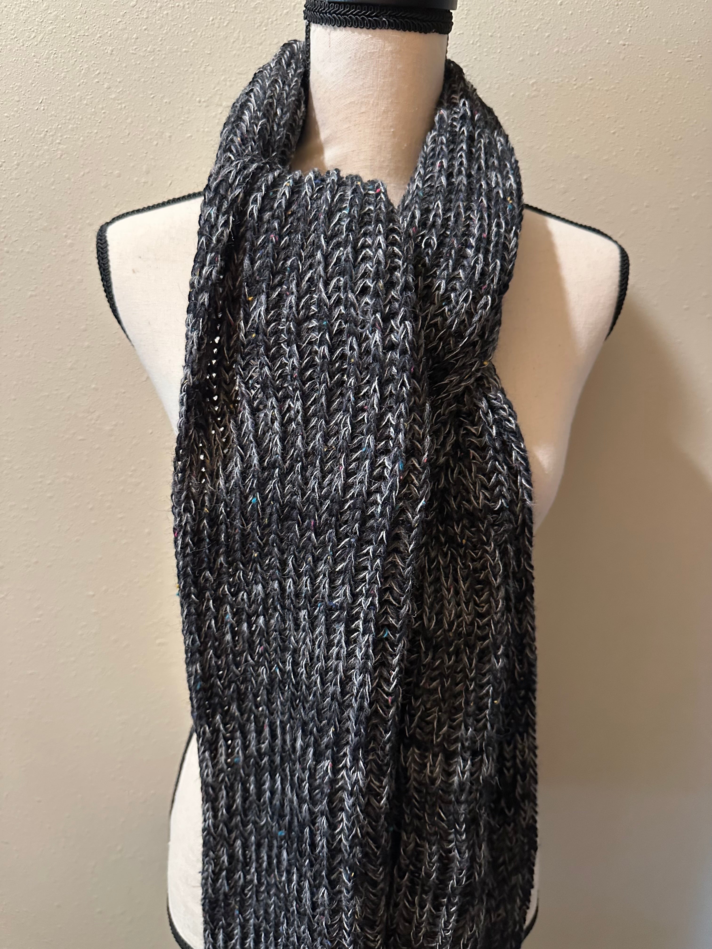 Knitted Scarf - Cozy Handcrafted Knitwear for Winter Warmth - Perfect Gift for Her or Him