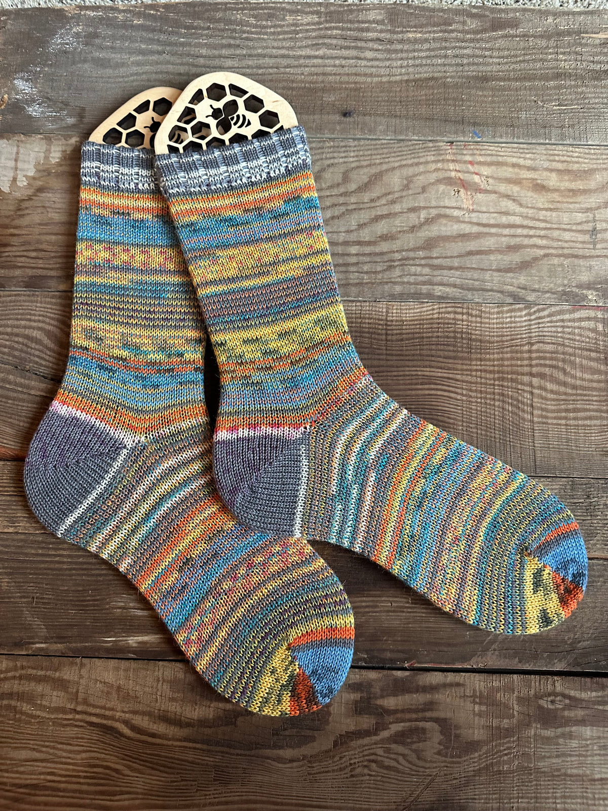 Unique Alpaca Socks, Vibrant Colors and Patterns for Ultimate Comfort, Ideal Gift for Friends & Family Who Love Cozy Wear