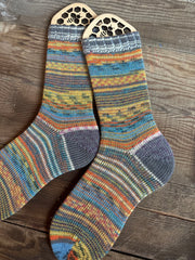 Unique Alpaca Socks, Vibrant Colors and Patterns for Ultimate Comfort, Ideal Gift for Friends & Family Who Love Cozy Wear
