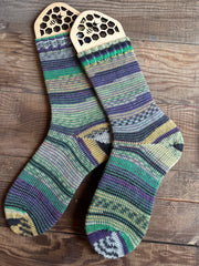 Unique Alpaca Socks, Vibrant Colors and Patterns for Ultimate Comfort, Ideal Gift for Friends & Family Who Love Cozy Wear