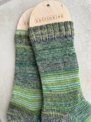 Unique Alpaca Socks, Vibrant Colors and Patterns for Ultimate Comfort, Ideal Gift for Friends & Family Who Love Cozy Wear