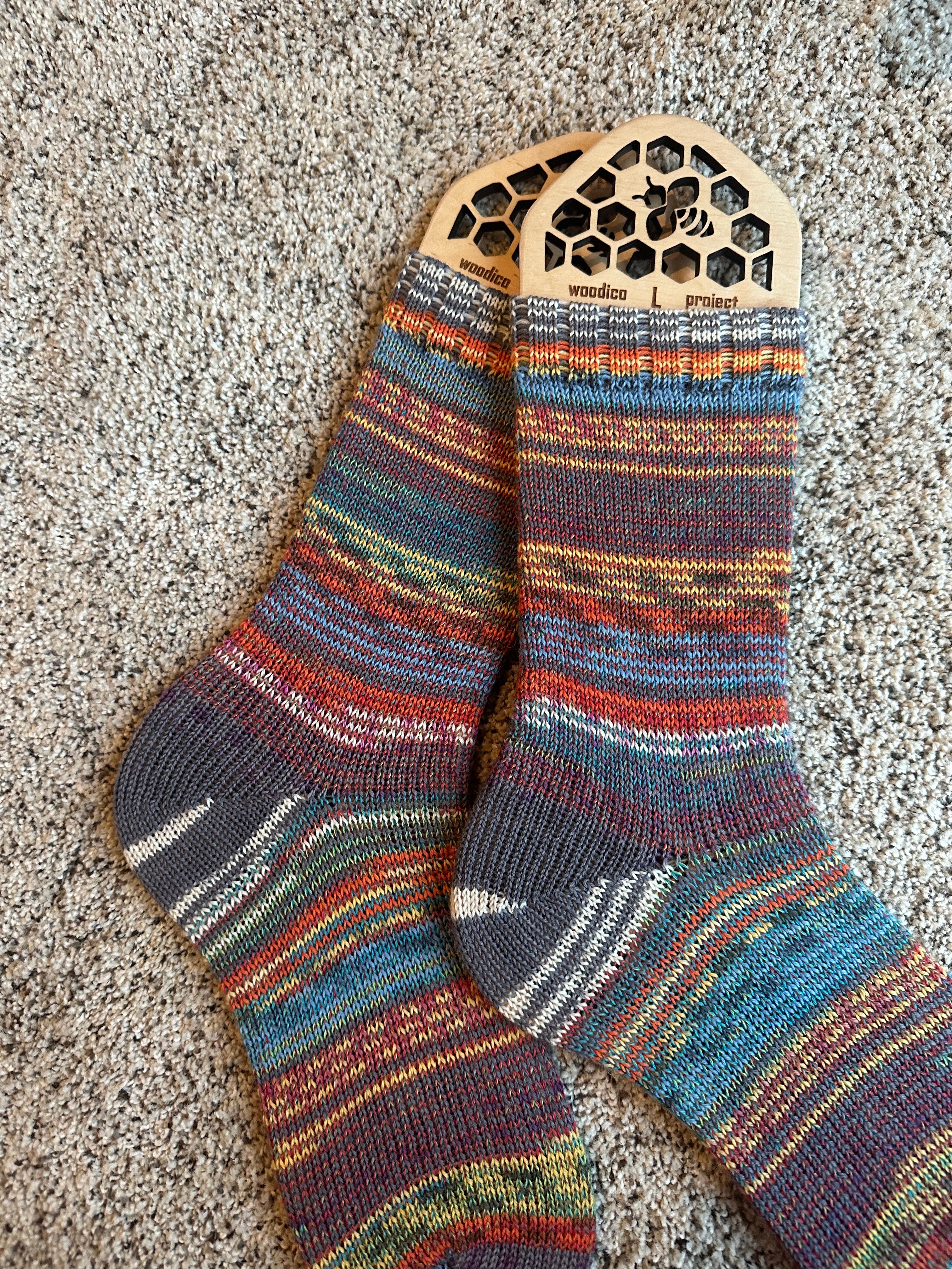 Colorful alpaca socks, luxurious and fun socks for comfort at home, ideal gift for sock lovers and nature enthusiasts