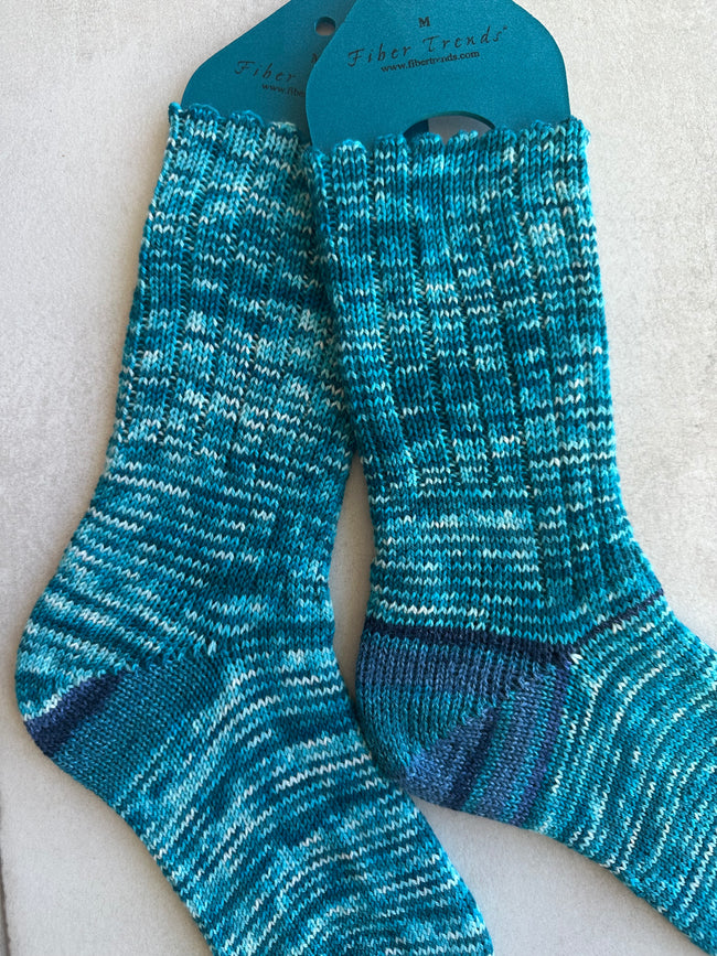 Handmade Wool Socks, Luxurious Softness for Cold Weather, Thoughtful Gift for Loved Ones Main Image