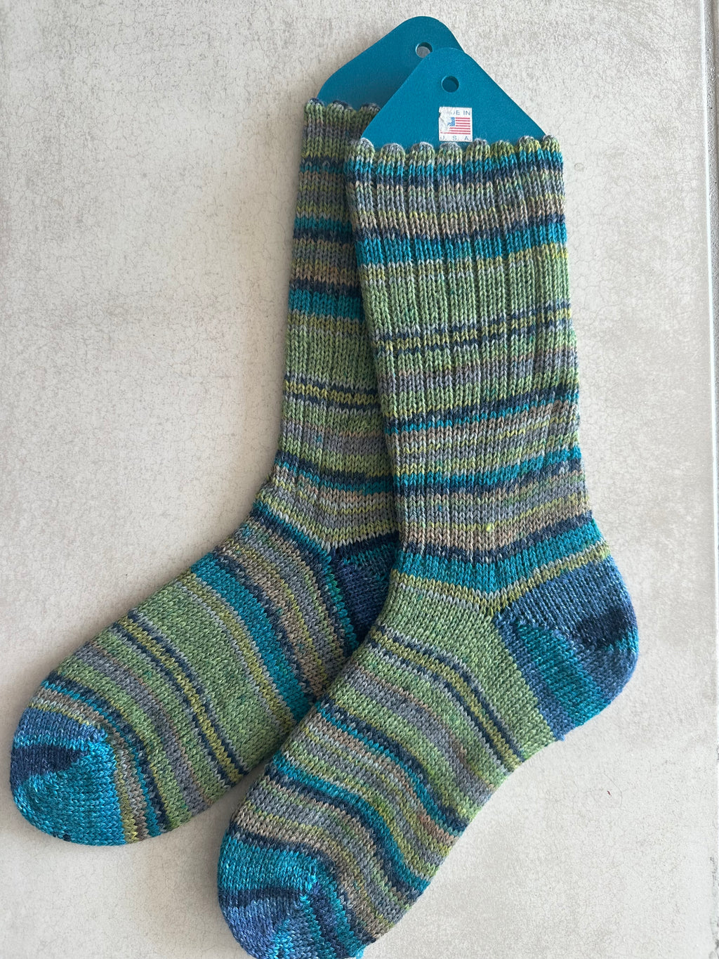 Handmade Wool Socks, Luxurious Softness for Cold Weather, Thoughtful Gift for Loved Ones