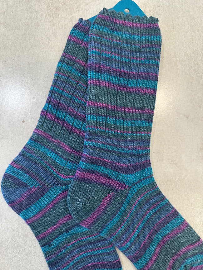 Merino Wool  Socks, HandMade, Luxurious Softness for Cold Weather, Thoughtful Gift for Loved Ones Main Image