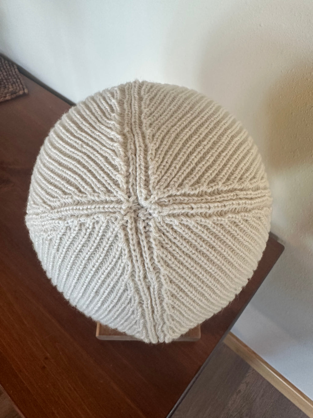 Fine Quality Handmade Cashmere Hat, Luxurious Knit Winter Accessory, Ideal Gift for Special Occasions