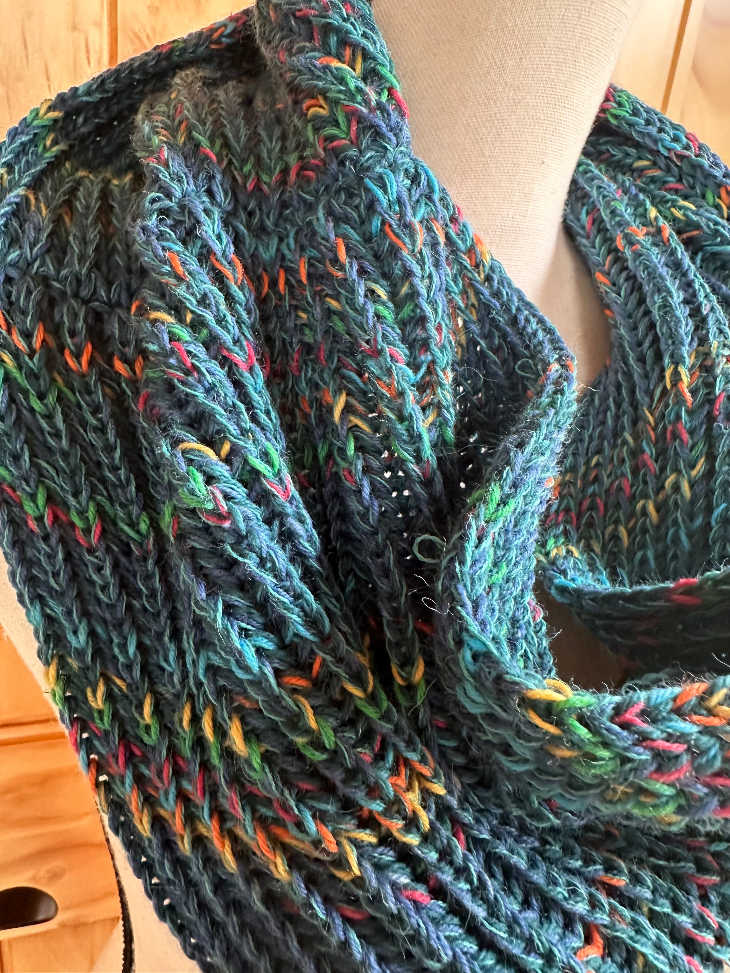 Handmade Knit Alpaca & Merino Wool Cowl, Vibrant Fisherman’s Rib Neck Wrap, Perfect Gift for Winter Style and Warmth