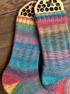Colorful alpaca socks, luxurious and fun socks for comfort at home, ideal gift for sock lovers and nature enthusiasts