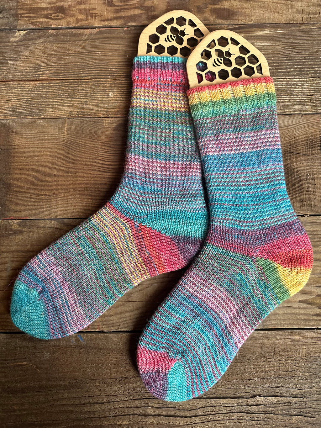 Colorful alpaca socks, luxurious and fun socks for comfort at home, ideal gift for sock lovers and nature enthusiasts