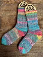 Colorful alpaca socks, luxurious and fun socks for comfort at home, ideal gift for sock lovers and nature enthusiasts