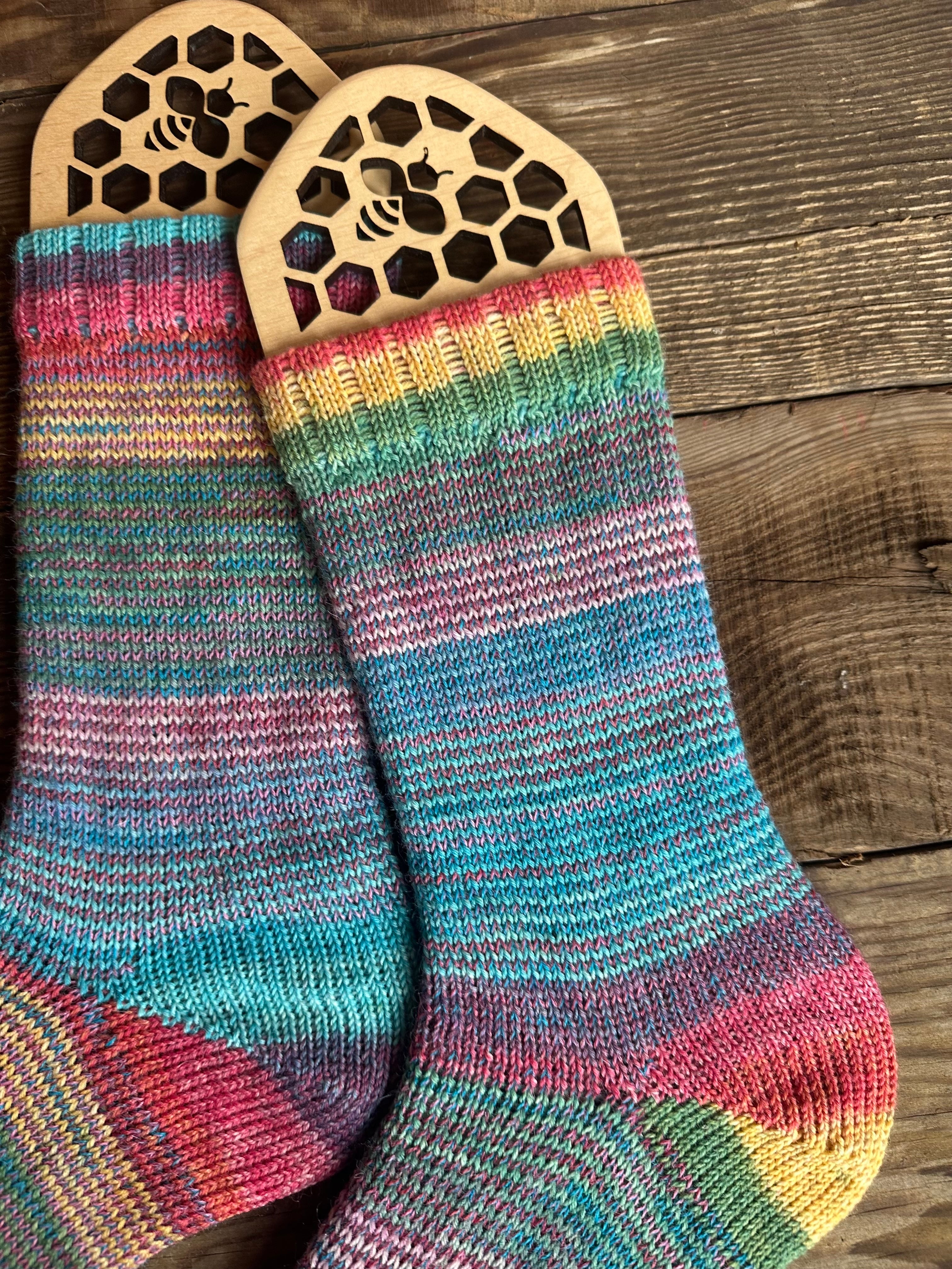 Colorful alpaca socks, luxurious and fun socks for comfort at home, ideal gift for sock lovers and nature enthusiasts