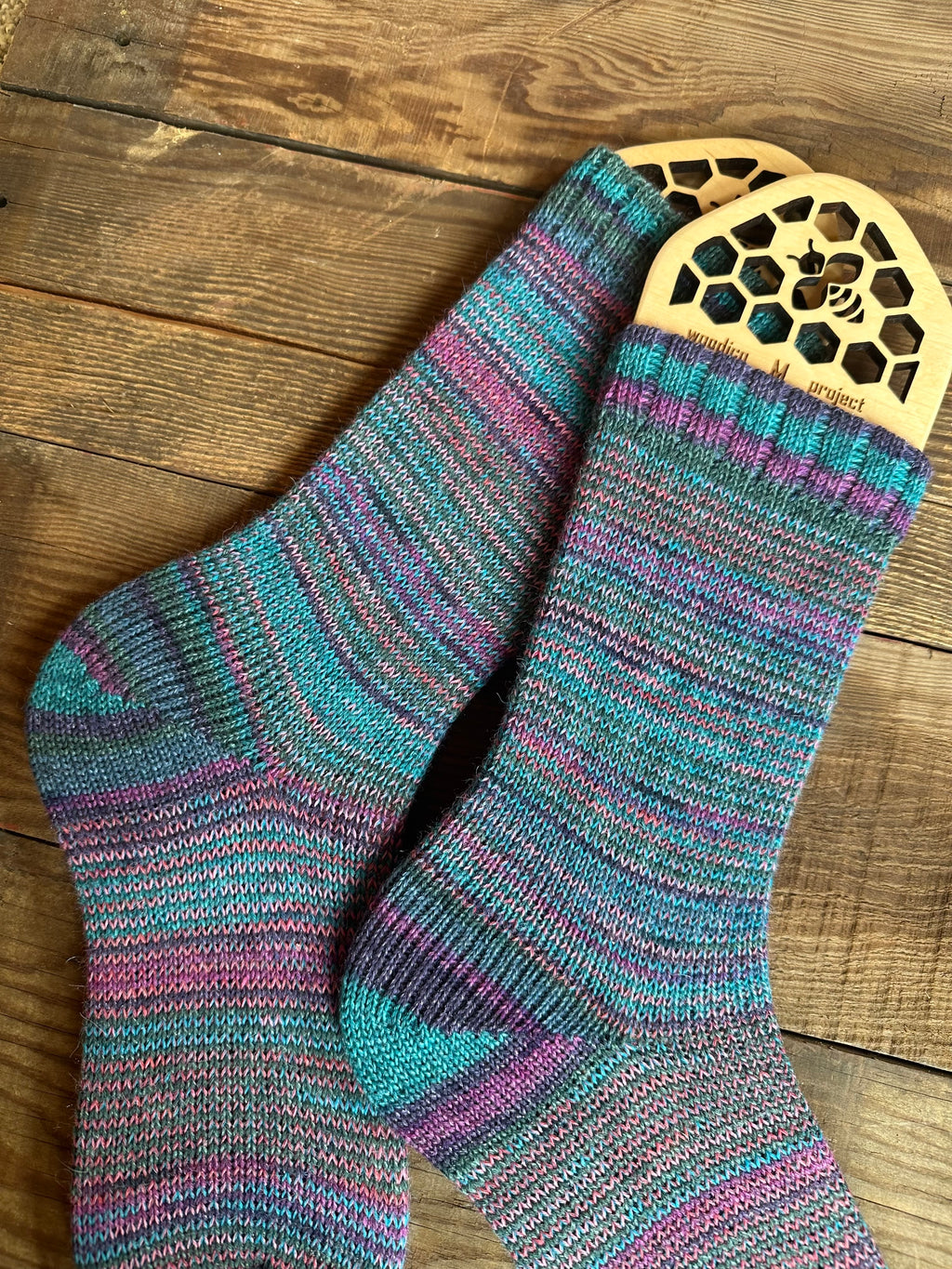Colorful alpaca socks, luxurious and fun socks for comfort at home, ideal gift for sock lovers and nature enthusiasts
