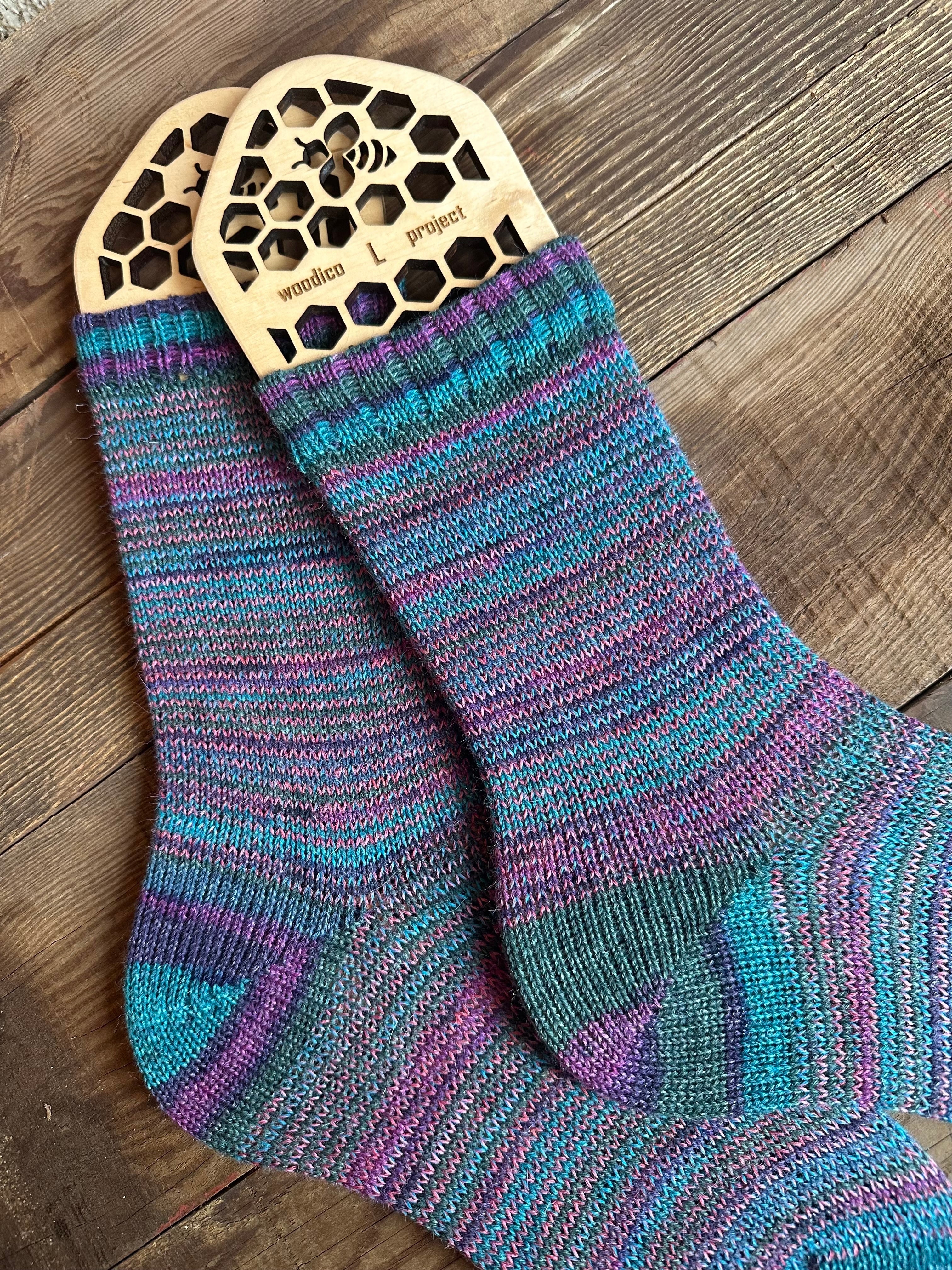 Colorful alpaca socks, luxurious and fun socks for comfort at home, ideal gift for sock lovers and nature enthusiasts