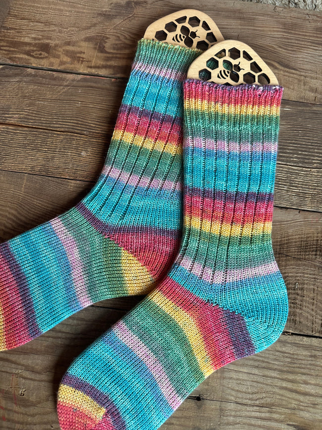 Merino Wool  Socks, HandMade, Luxurious Softness for Cold Weather, Thoughtful Gift for Loved Ones Main Image