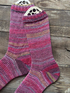 Colorful alpaca socks, luxurious and fun socks for comfort at home, ideal gift for sock lovers and nature enthusiasts