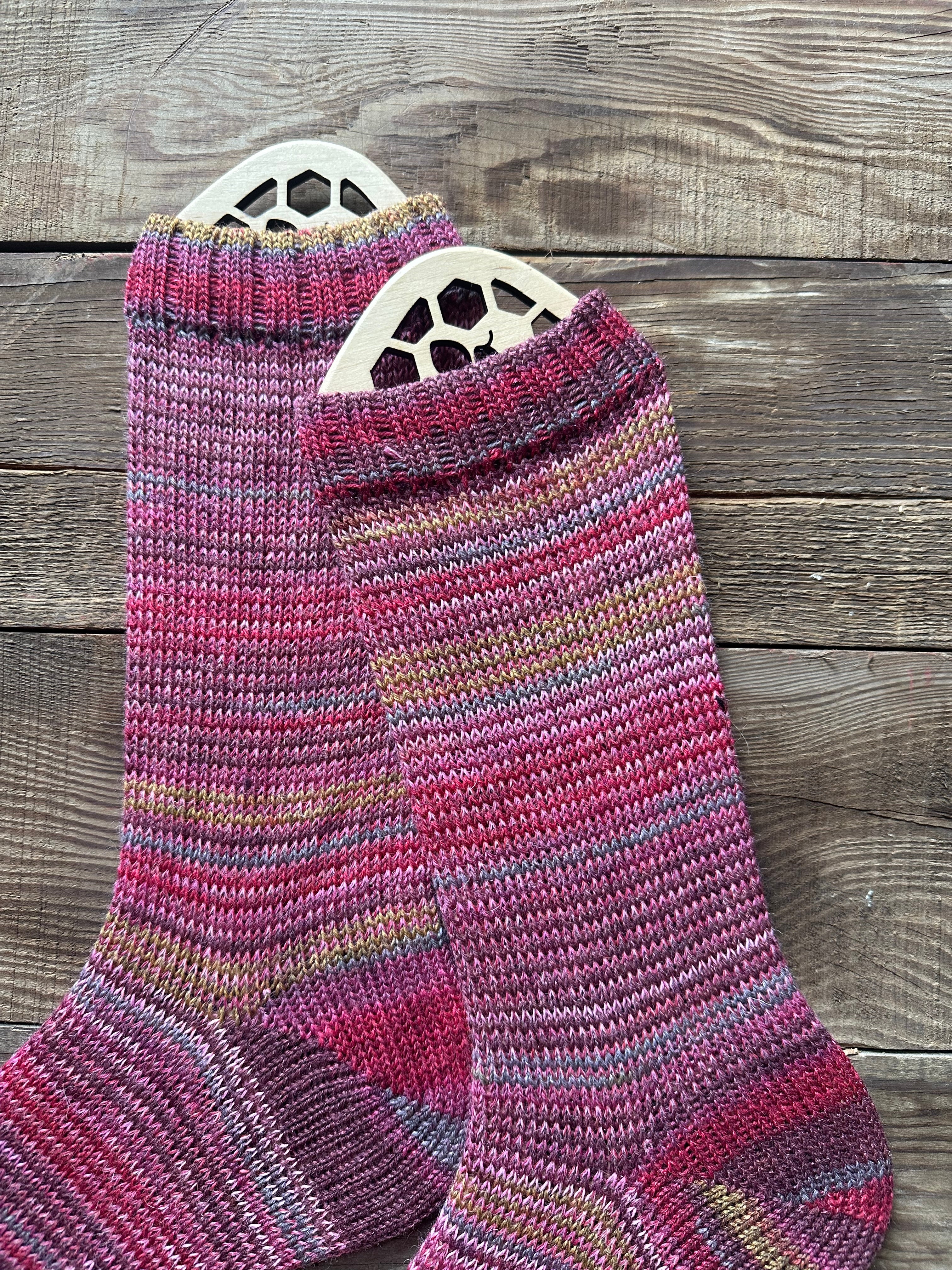 Colorful alpaca socks, luxurious and fun socks for comfort at home, ideal gift for sock lovers and nature enthusiasts