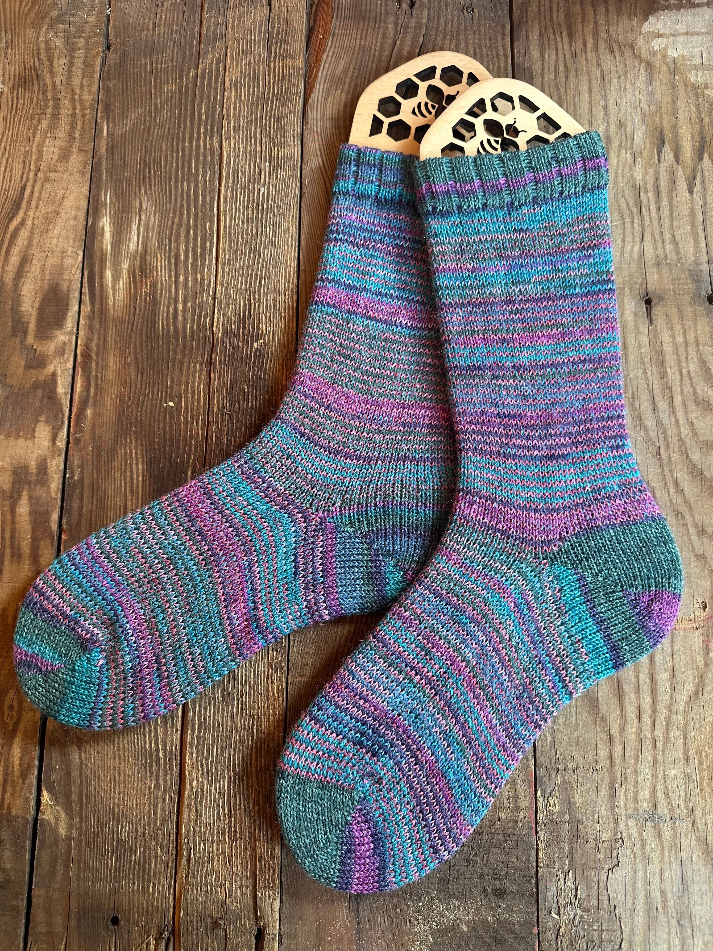 Luxurious and colorful alpaca socks, fun socks for comfort at home, ideal gift for sock lovers and nature enthusiasts