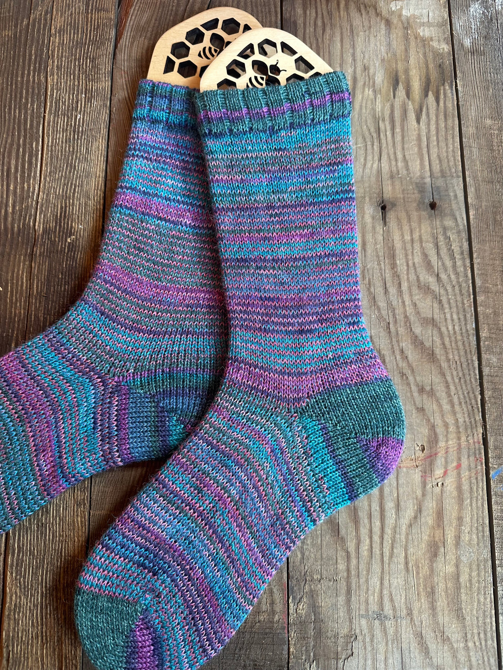 Luxurious and colorful alpaca socks, fun socks for comfort at home, ideal gift for sock lovers and nature enthusiasts