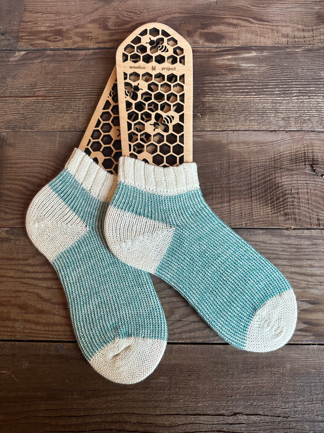 Super Soft Handmade Merino & Alpaca Slipper Socks – Plush, Warm Comfort for Home & Gift Ideas, Size Medium Hover Image