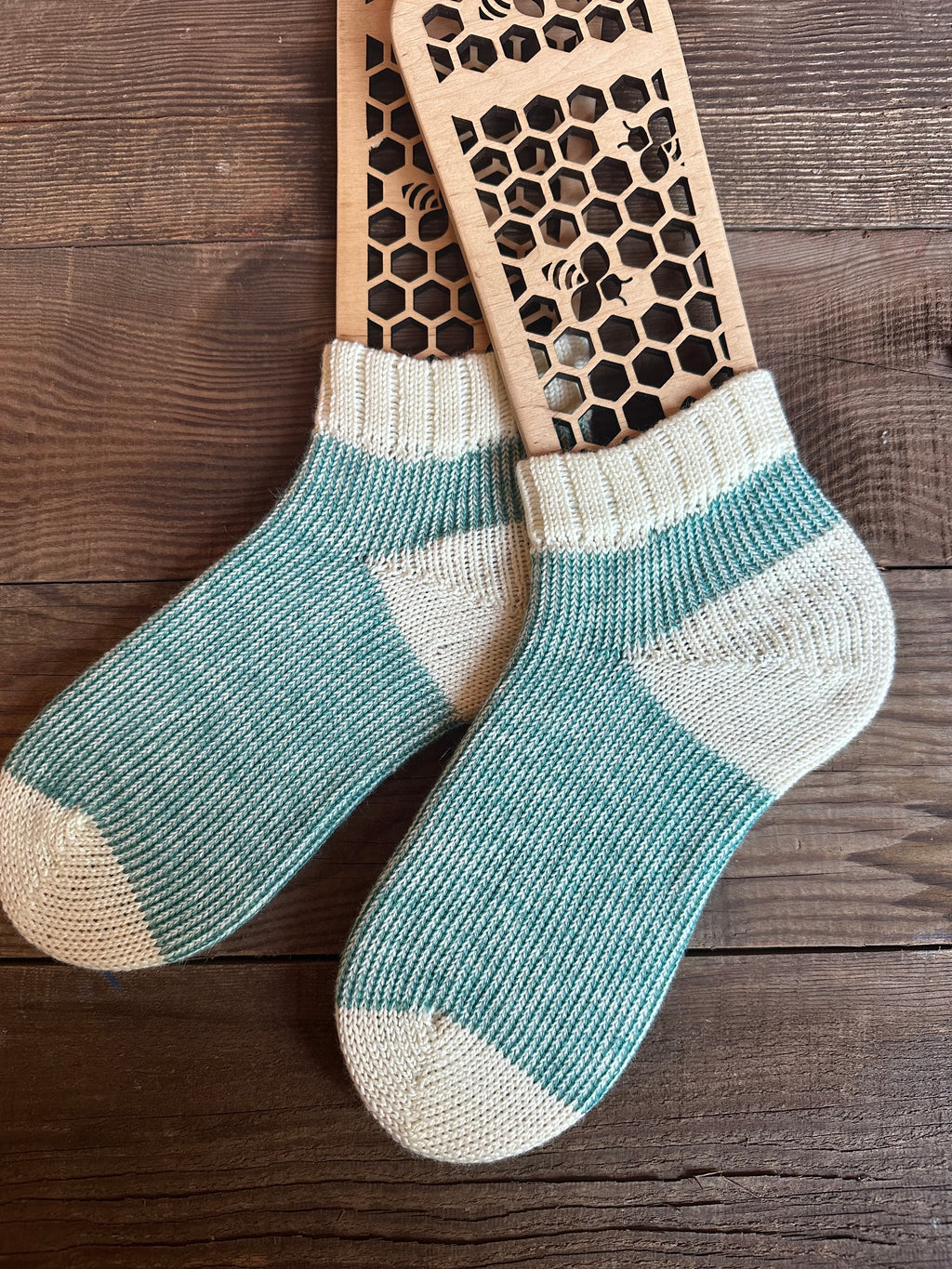 Super Soft Handmade Merino & Alpaca Slipper Socks – Plush, Warm Comfort for Home & Gift Ideas, Size Medium