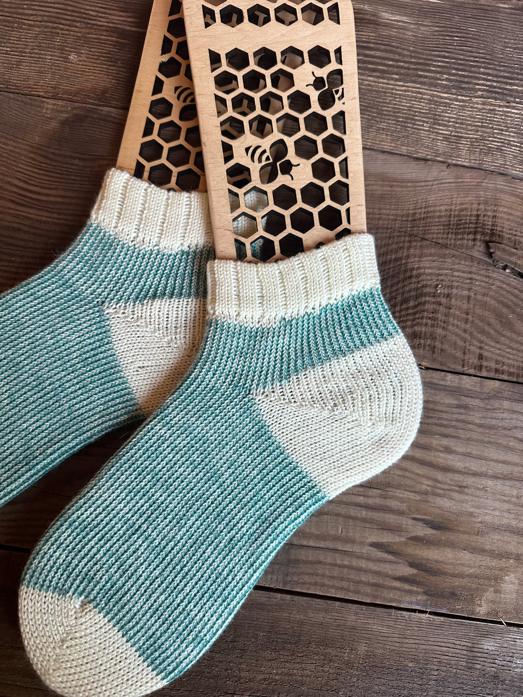 Super Soft Handmade Merino & Alpaca Slipper Socks – Plush, Warm Comfort for Home & Gift Ideas, Size Medium