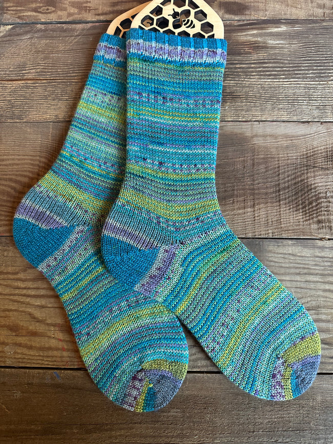 Luxurious and fun socks for comfort at home, Colorful alpaca socks, ideal gift for sock lovers and nature enthusiasts Hover Image