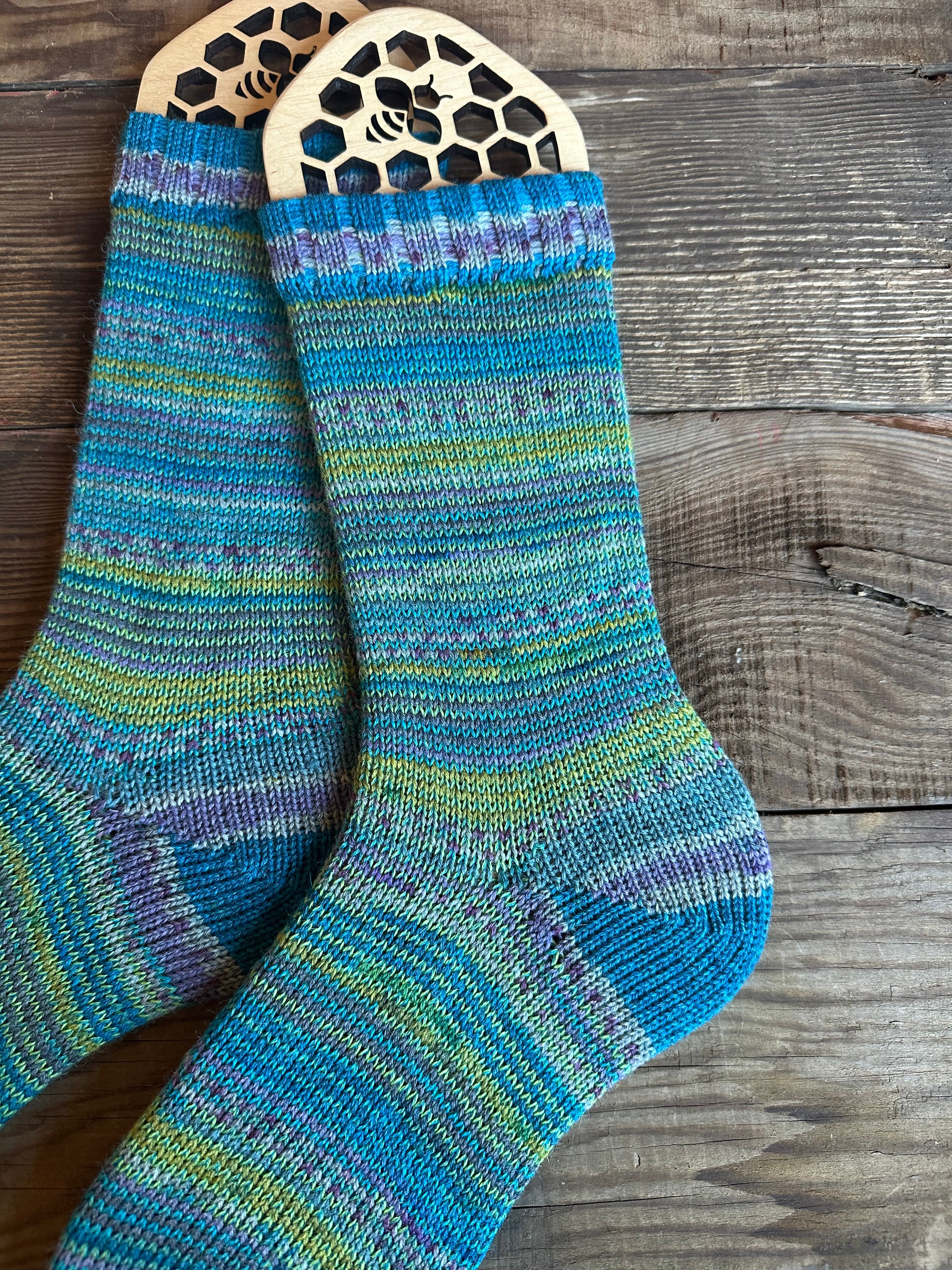 Luxurious and fun socks for comfort at home, Colorful alpaca socks, ideal gift for sock lovers and nature enthusiasts