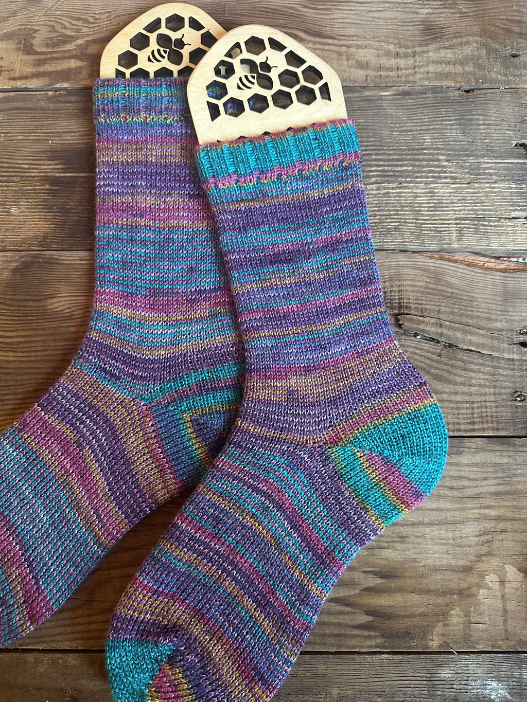 Colorful alpaca socks, luxurious and fun socks for comfort at home, ideal gift for sock lovers and nature enthusiasts