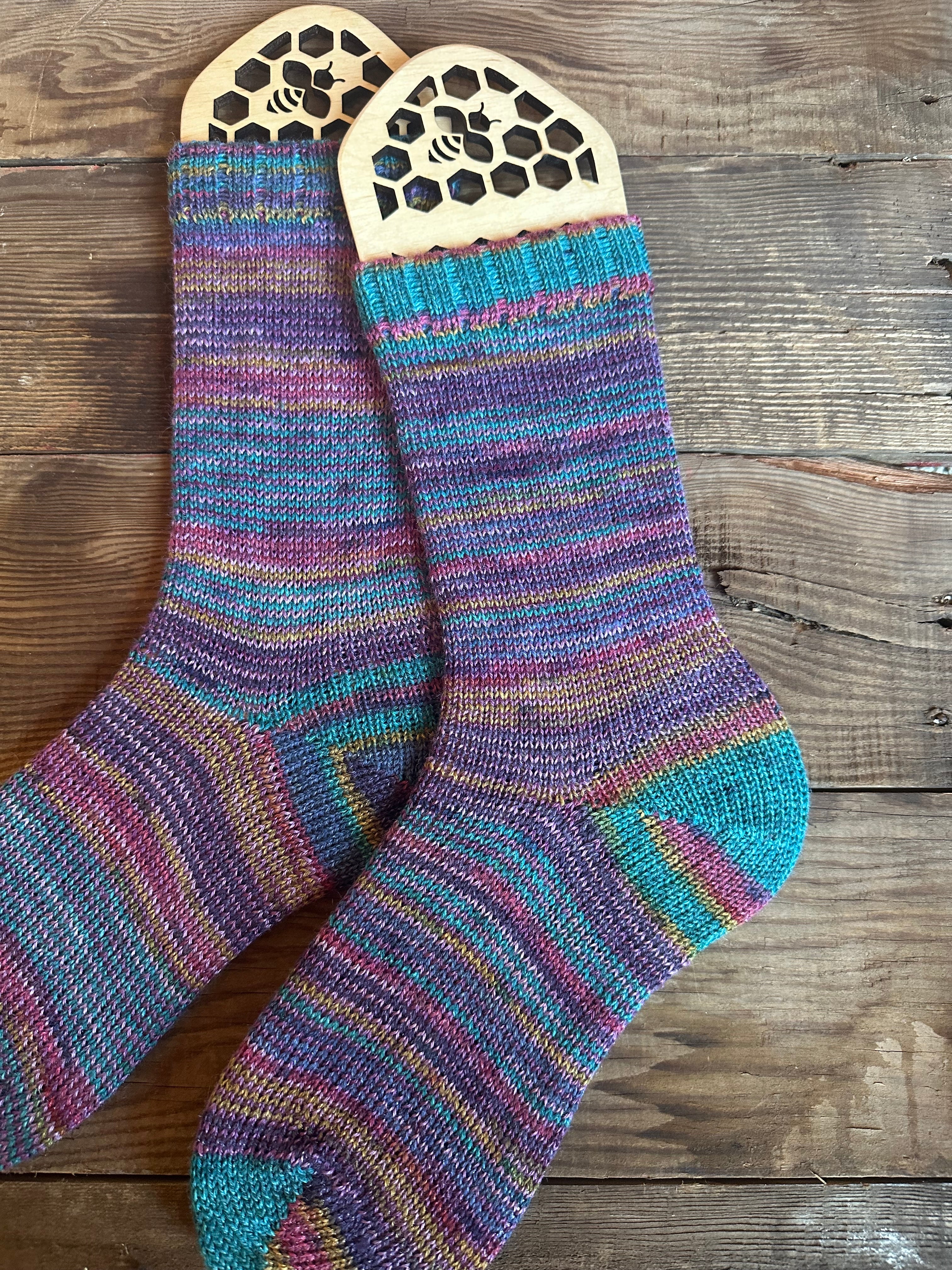 Colorful alpaca socks, luxurious and fun socks for comfort at home, ideal gift for sock lovers and nature enthusiasts
