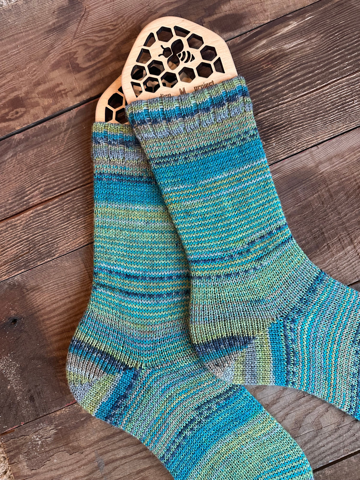 Colorful alpaca socks, luxurious and fun socks for comfort at home, ideal gift for sock lovers and nature enthusiasts