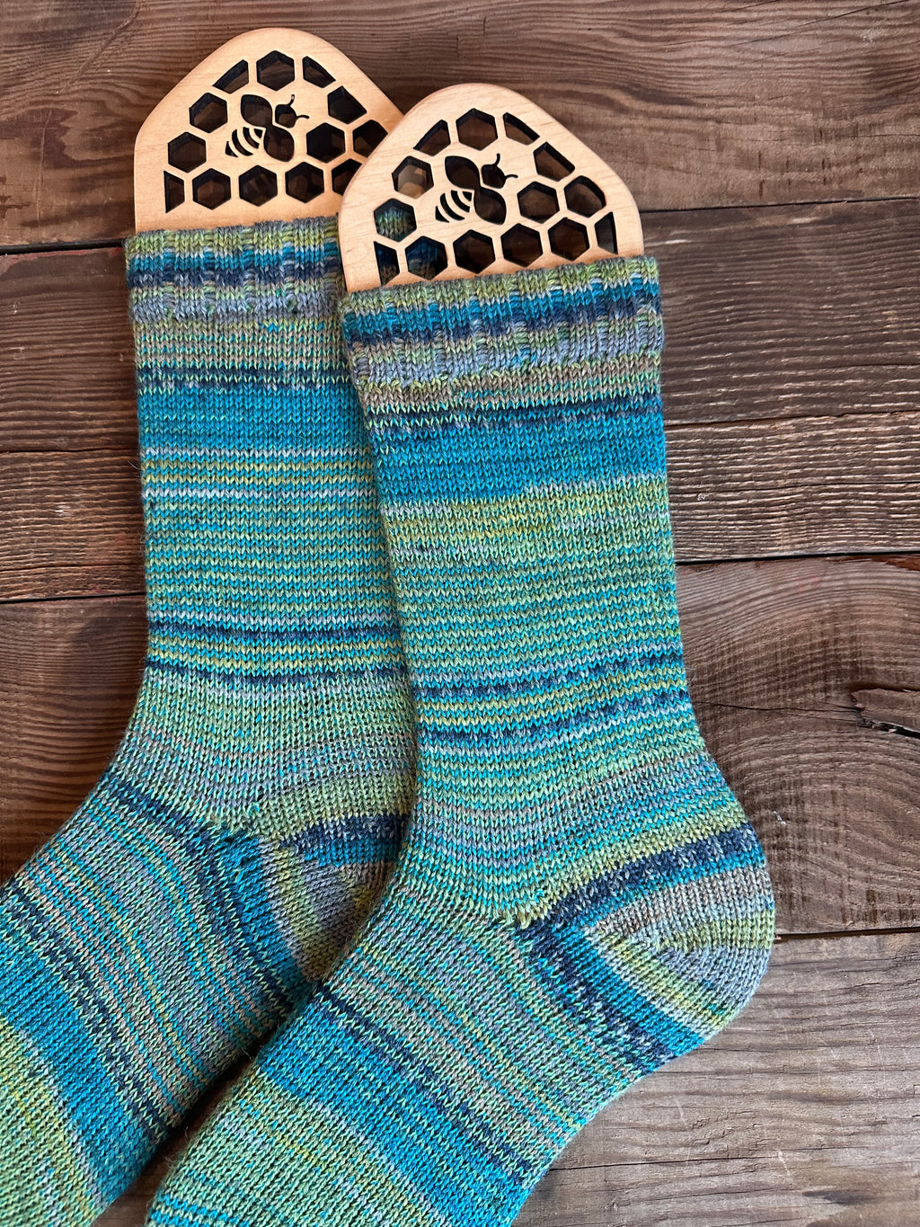 Colorful alpaca socks, luxurious and fun socks for comfort at home, ideal gift for sock lovers and nature enthusiasts