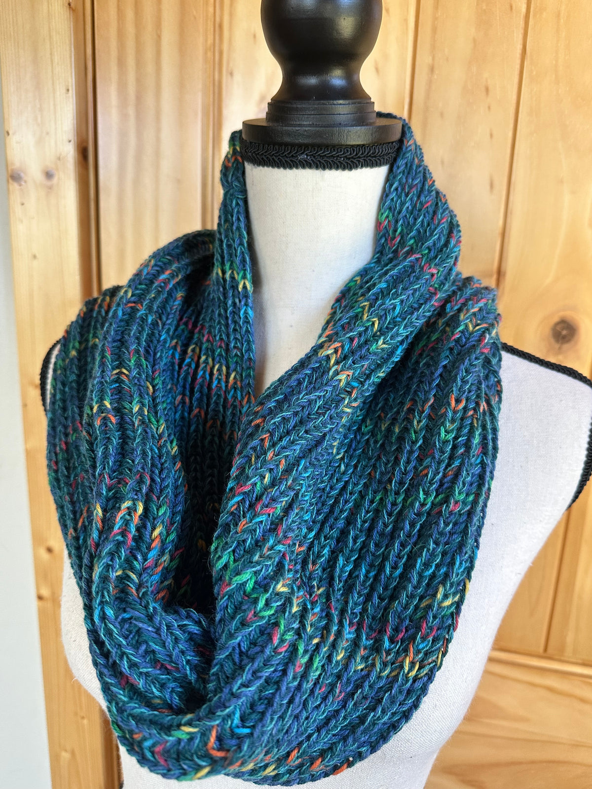 Wool Infinity Scarf Handmade, Cozy Loop Winter Accessory for Outdoor Styling, Gift for Women