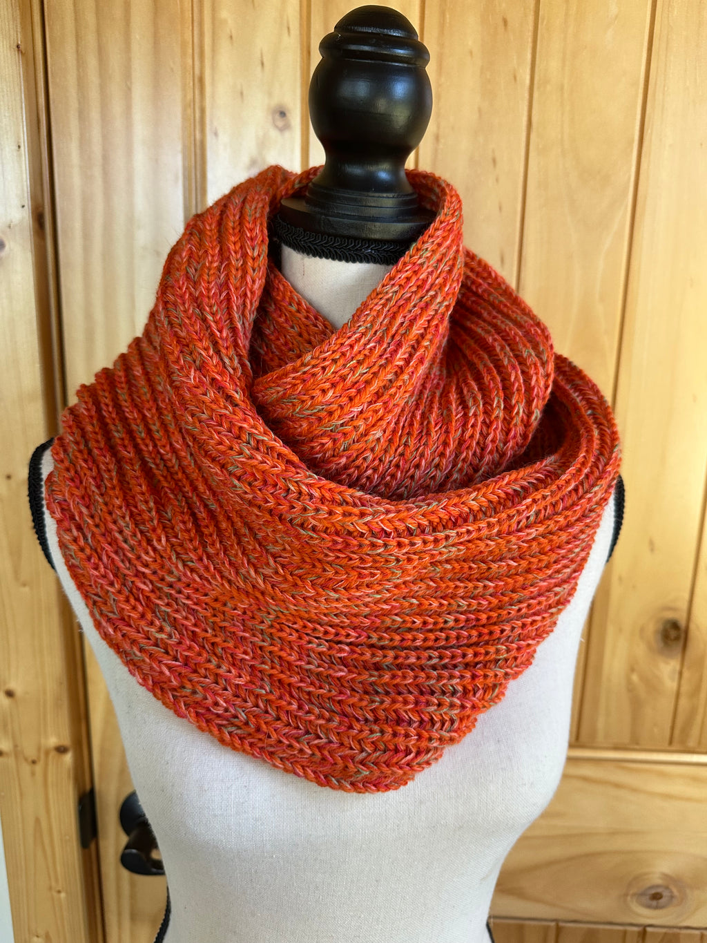 Handcrafted Wool Infinity Scarf, Warm Loop Scarf for Winter Weather, Outdoor Wear, Ideal Gift