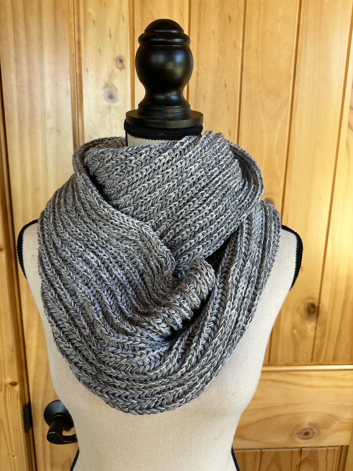 Wool Infinity Scarf Handmade, Cozy Loop Winter Accessory for Outdoor Styling, Gift for Women